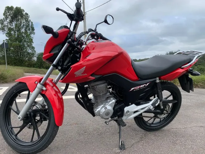 Honda cg fan com apenas 17 mil KM