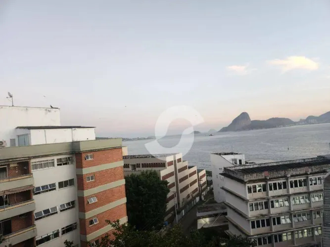 Cobertura com 1 dormitório à venda, 31 m² por R$ 462.000,00 - Boa Viagem - Niterói/RJ