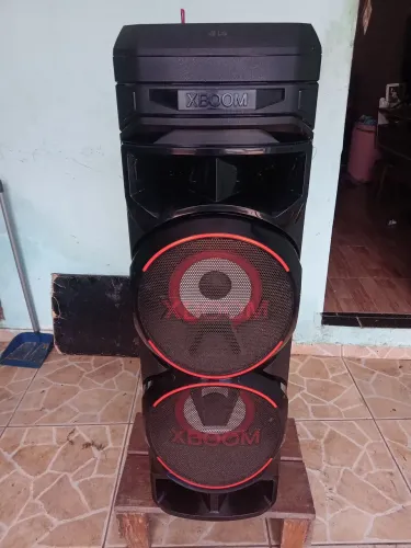 Vendo torre de som LG xboom, som muito alto para seu evento, potência 2000wts  