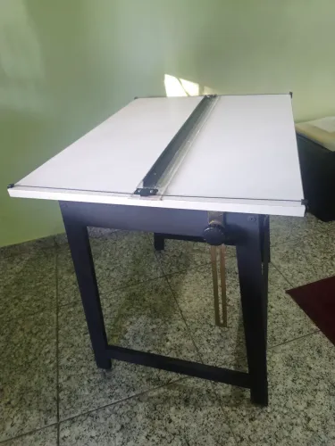 prancheta para Prancheta 60 x 80 cm de desenho arquitetônico com cavalete de madeira