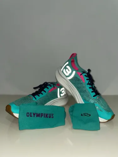 TÊNIS OLYMPIKUS CORRE GRAFENO 3