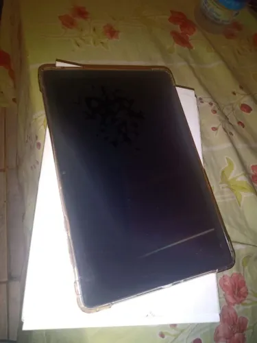 Vendo tablet TCL  TAB 10L 