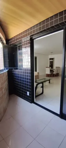 Alugo 3/4 com 127m2 com ou sem moblia na ponta verde.