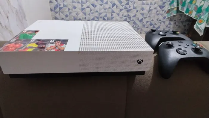 Xbox One S All Digital 1Tb