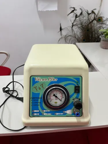 Vácuo Plus - aparelho de vacuoterapia/endermologia