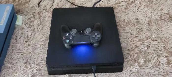 TROCO PS4 SLIM D.E.S.T.R.A.V.A.D.0 + XBOX ONE S em Play 5.