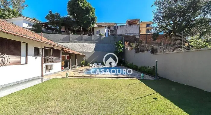 Casa á venda Pampulha em Belo Horizonte