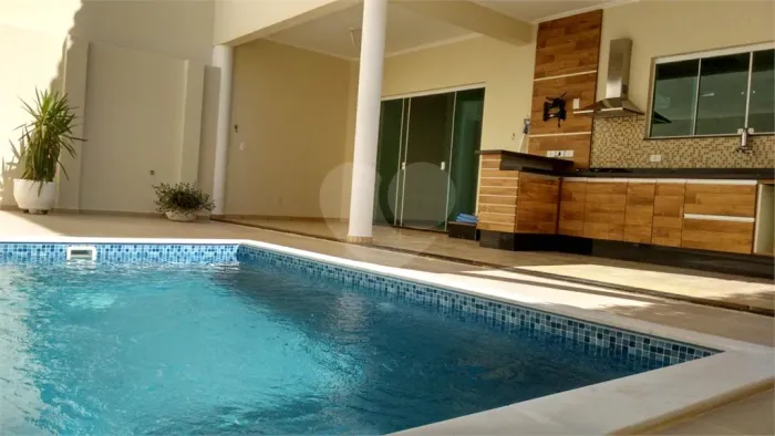 Casa à venda ou para alugar com 3 suítes no condomínio Residencial Villa Dos Inglezes, Sor