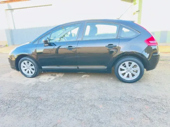Citroen C4 GLX 1.6 Flex 16V 5P Mec. 2013