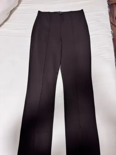 Calça casual feminina- Banana Republic