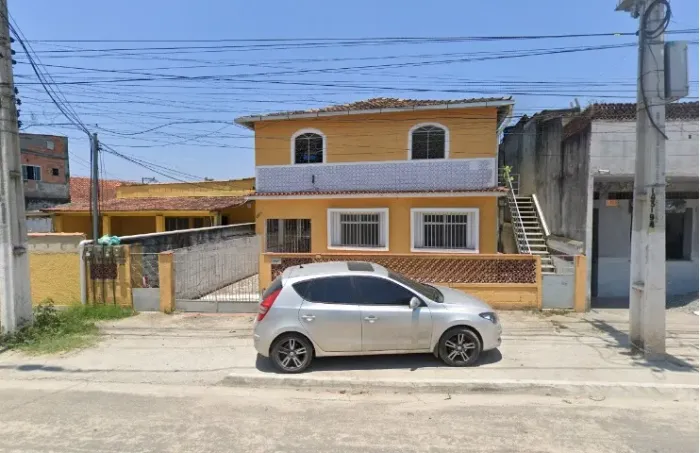 Seu Novo Lar em Praia de Mauá: Apartamento de 2 Quartos Independente e Sossegado!
