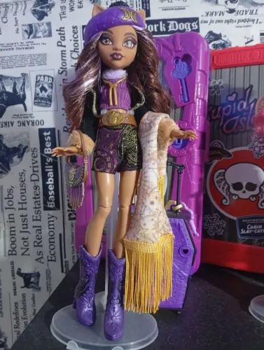 Mattel Boneca Monster High Skulltimate Secrets Clawdeen Wolf