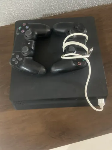 PS4 500 GB