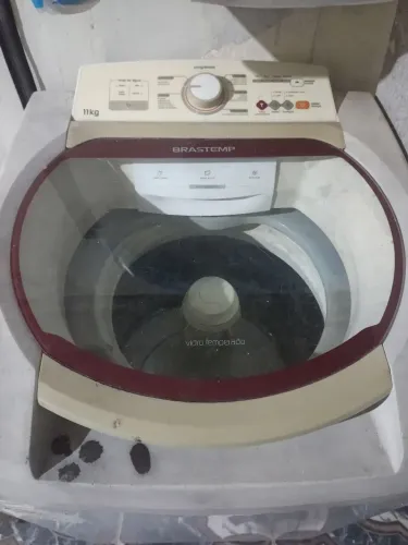 Máquina de lavar roupas
