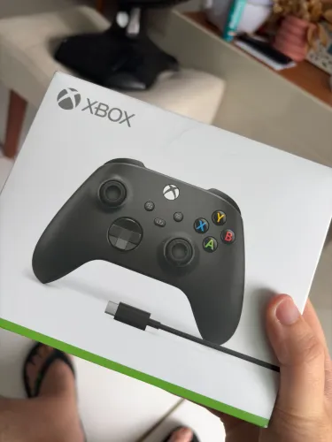 Controle Xbox series X 1 mês de uso.