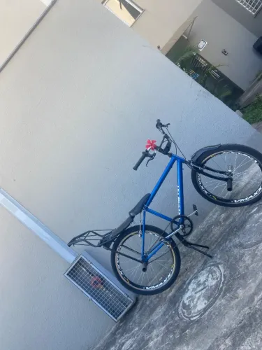 Bike montadinha aro 24 preço negóciavel