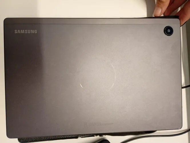 Samsung Tab A8 SM-205 / 128 GB - 900,00