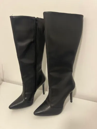 Bota cano alto