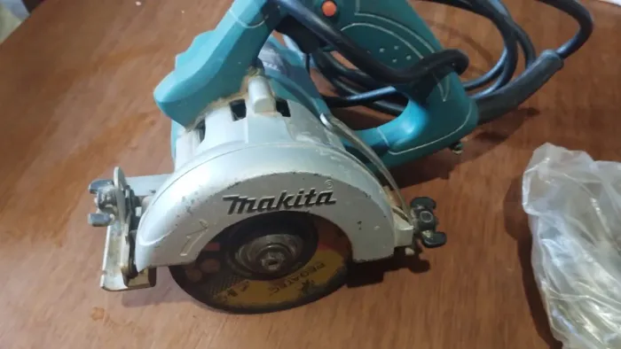 Makita