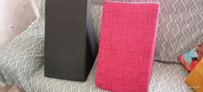  Travesseiros triangular (conjunto)