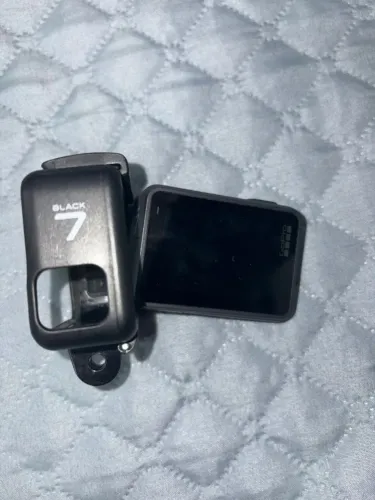GOPRO HERO 7 BLACK - SEM USO