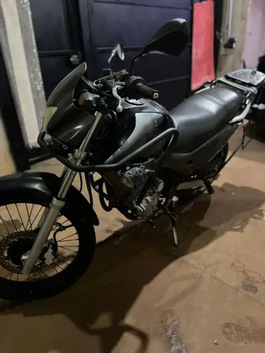 NX Falcon 400cc carburada e força bruta / revisada. Reliquia..