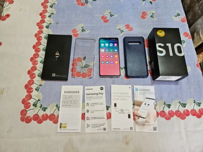 Samsung S10 8GB RAM - Funcionando perfeitamente | Traseira com pequeno trincado