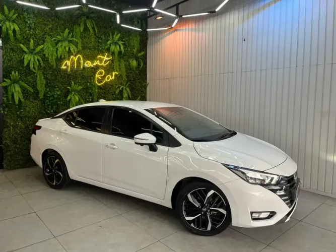 Nissan Versa Exclusive 1.6 16V Flex AUT 2024