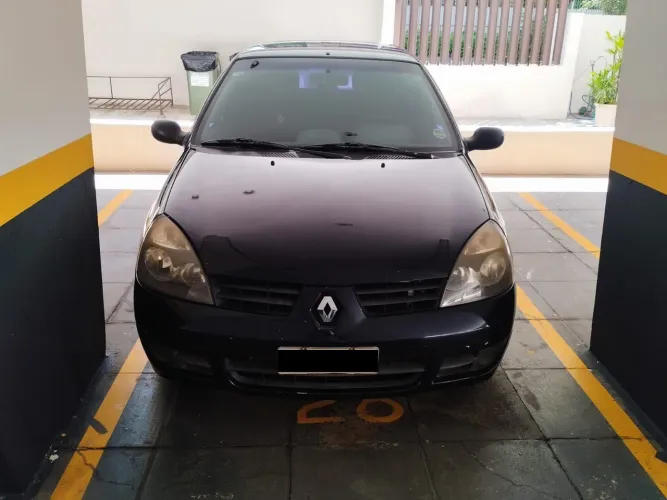 Renault Clio Authentique Hi-flex 1.0 16V 5P 2006