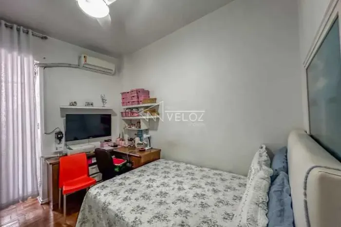 Apartamento : / Residencial / Centro