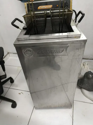 Fritadeira água e óleo