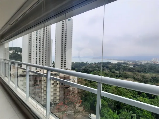 Apartamento com 3 quartos à venda em Parque enseada - SP