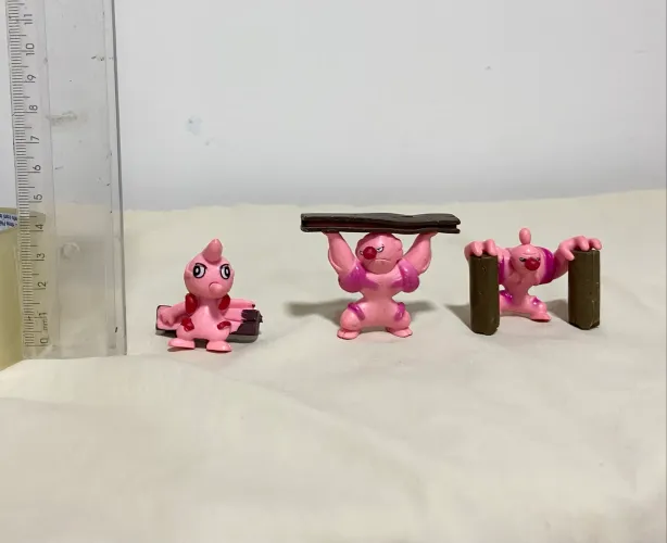Boneco pokemon Timburr Gurdurr Conkeldurr