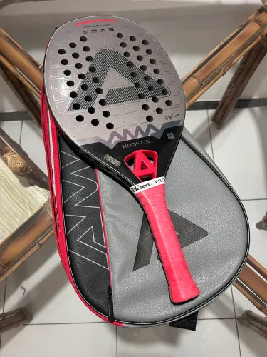 Raquete Ama Kronos 