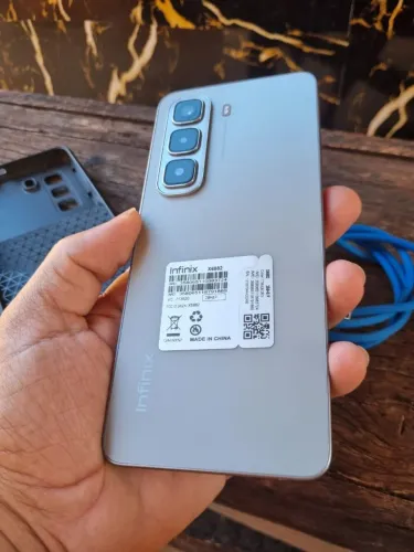 Infinix Hot 50 pro 256gb impecável