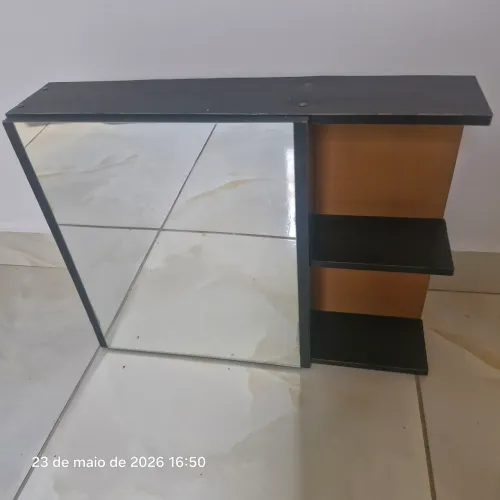 Espelheira para banheiro