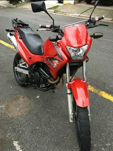 Nx 400 Falcon