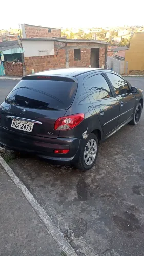Peugeot 207 XR 1.4 Flex 8V 5P 2012