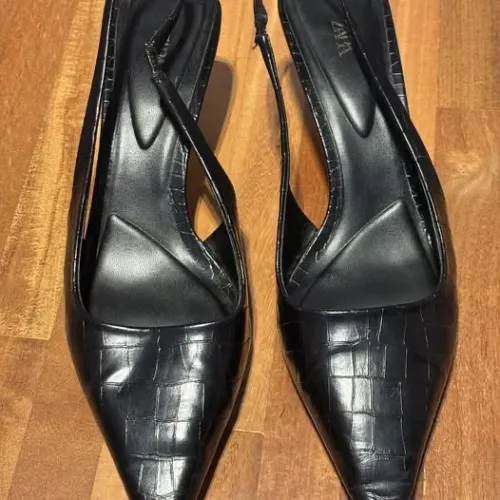 Scarpin Preto Zara - Tamanho 39 (Usado)