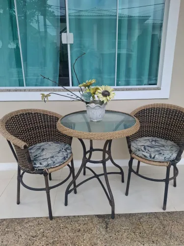 Jogo de mesa e cadeiras fibra 