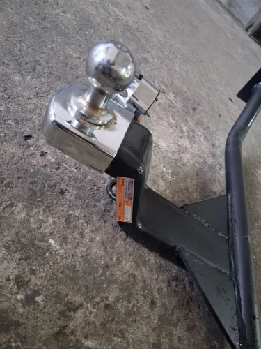 Engate semi novo para corolla