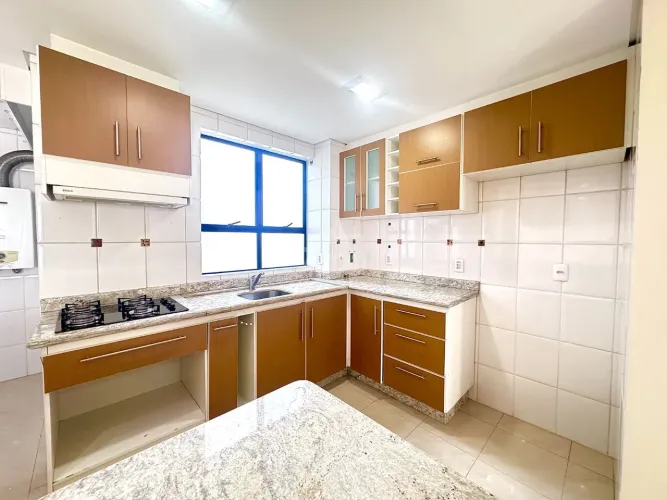 Apartamento com 2 dormitórios para alugar, 85 m² por R$ 3.000/mês - Escola Agrícola - Blum