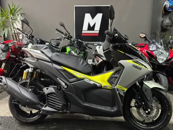YAMAHA AEROX 160 ABS 2026 1.000km - Único dono - Estado de NOVA - Garantia CC