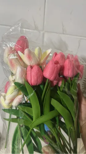 Tulipas artificiais 