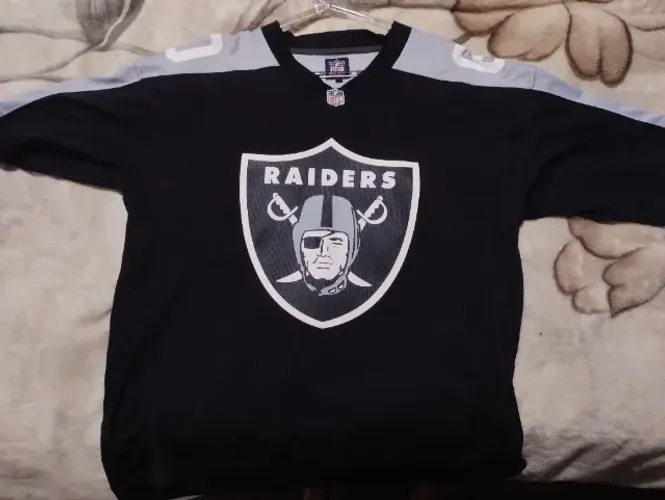 Vendo CAMISETA OAKLAND RAIDERS NFL PRETO NEW ERA - Branco/Preto