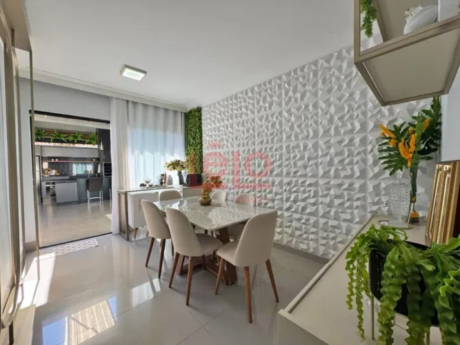 EXCELENTE CASA 3 QUARTOS