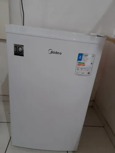 Frigobar 124L