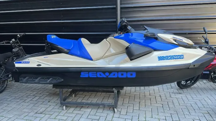 Seadoo Jet Ski Wake 170 - 2026