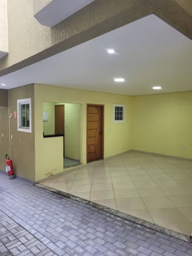Casa nova em condomínio (direto com o dono)