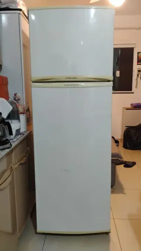 Geladeira Electrolux Double DC360